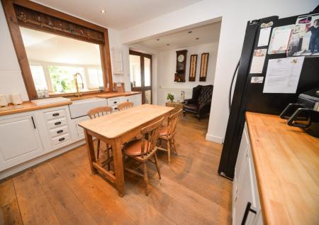 Kitchen to garden room.jpg