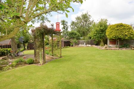 Garden 5.jpg