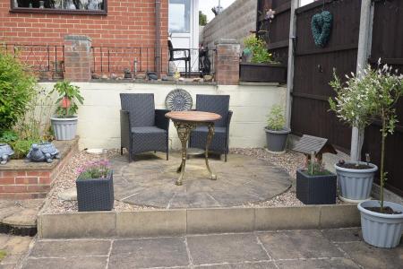 Patio 2.jpg