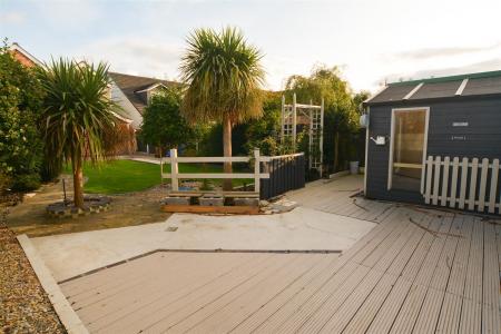 Terrace 1.jpg