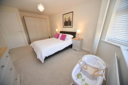 Bedroom 1 2.jpg