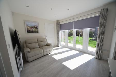 Living area.jpg