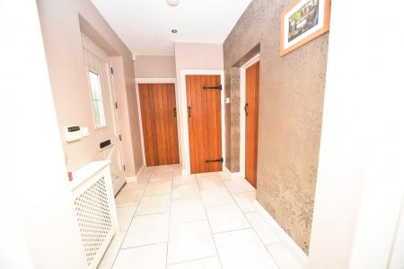 Entrance Hallway.jpg