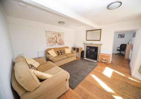 Sitting Room.jpg