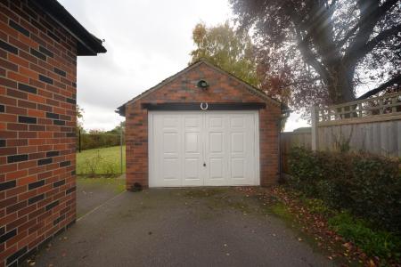 Garage.jpg