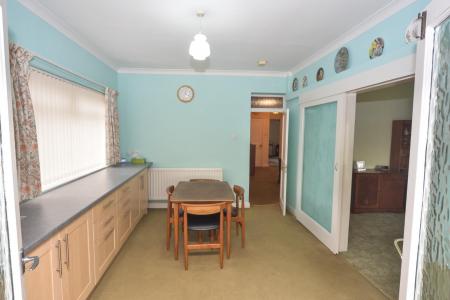 Dining Room.jpg