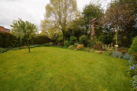 Garden 1.jpg