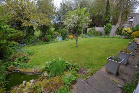 Garden  use 2.jpg