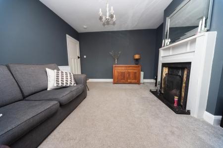 lounge1JPG