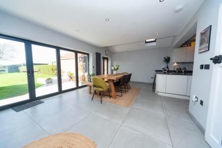 dining and kitchen.JPG
