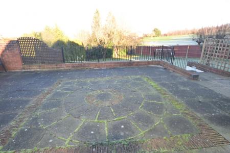 Terrace to garden.jpg