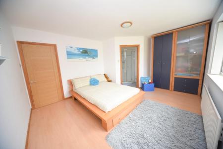 Guest Bedroom.jpg
