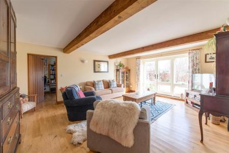 Summer Sitting Room.jpg