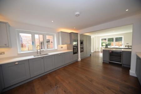 Kitchen to dining .jpg
