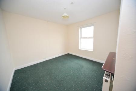 Bedroom 1.jpg