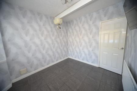 Bed 3.jpg