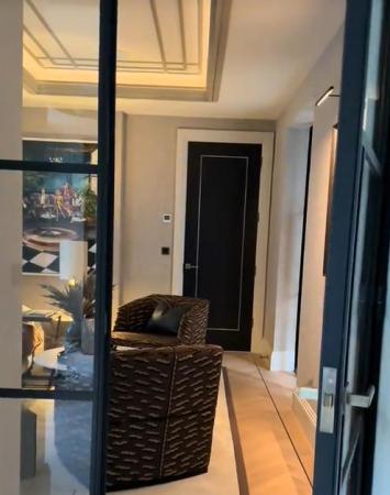 Wisteria- Artists Impression Chairs.png