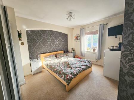 Bedroom.jpg