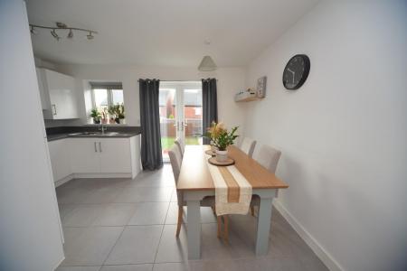 Dining Area.jpg