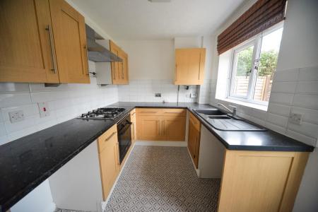 Kitchen 1.jpg
