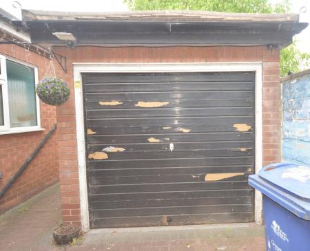 Garage.jpg