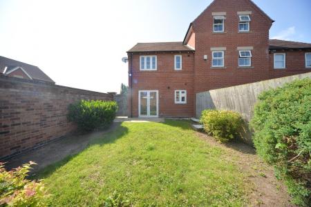 Garden rear.jpg