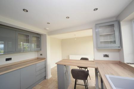 Kitchen looking to dining.jpg