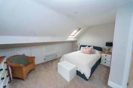 bedroom 2 2nd floor.JPG