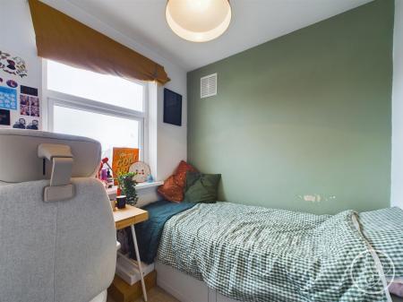Bed 3