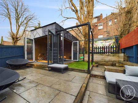 Garden/Garden Room Doors Open