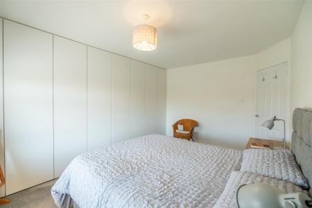 Bed 1