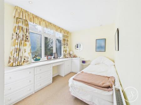 Bed 3