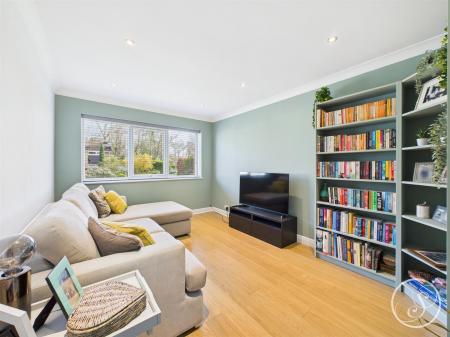 Reception Room 2 / playroom
