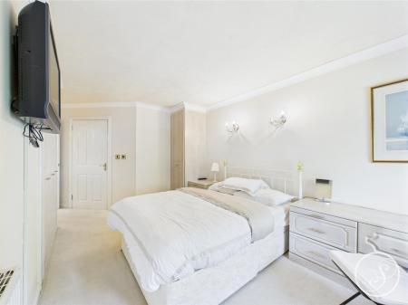 Bed 1
