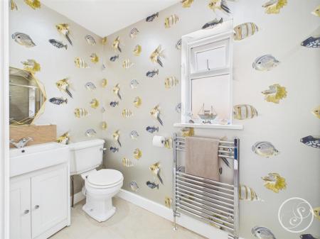 En-suite 2