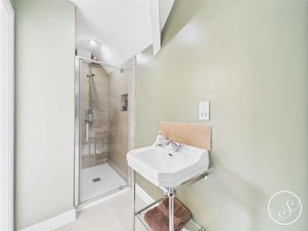 En-suite 1