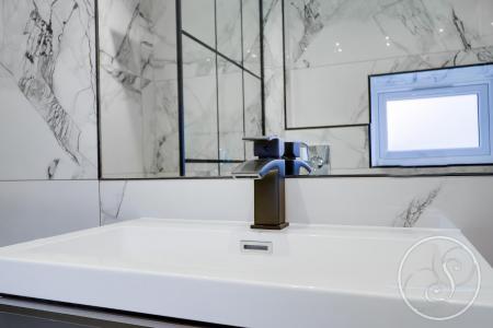 IMG_5654-IMG_5656 copy.jpg