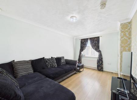 CAM02071G0-PR0793-STILL004-001 (1).jpg