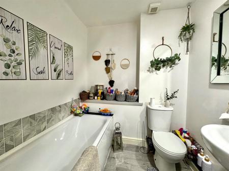Main Bathroom