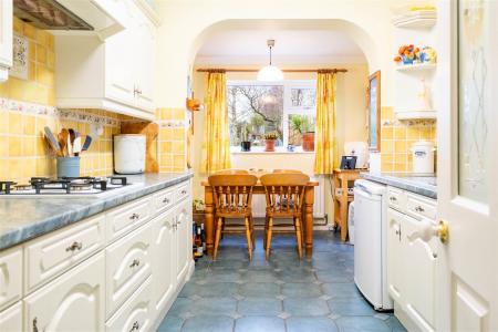 Kitchen-2.jpg