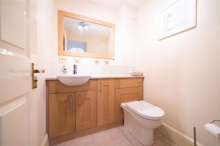 Downstairs toilet.jpg