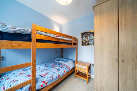 Bedroom 4-2.jpg