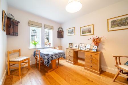 Dining Room.jpg