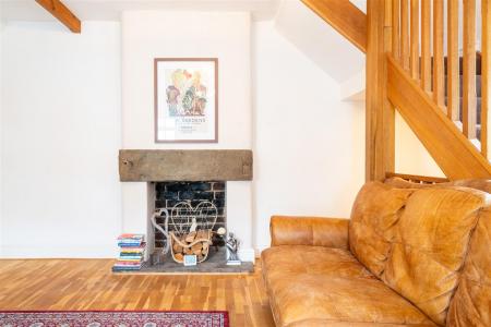 Living Room-7.jpg