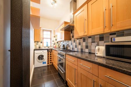 Kitchen-3.jpg