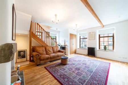 Living Room-2.jpg