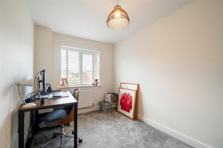 Bedroom 4.jpg