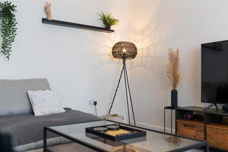 Living Room-5.jpg