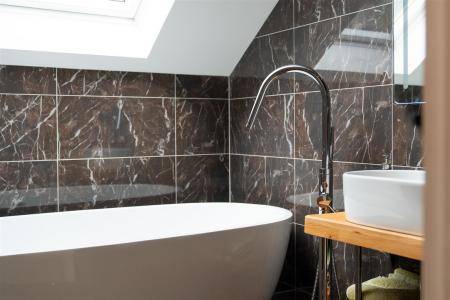 Bathroom-3.jpg