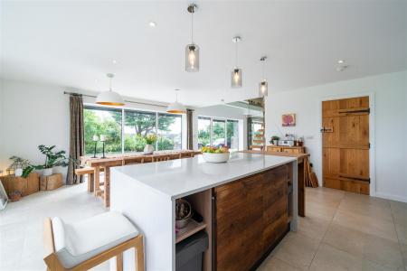 Kitchen - Diner-5.jpg